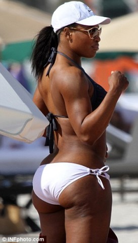 Serena Williams Curvaceous in bikini on Miami beach curvy 1373460 0B7BBB3A00000578 25 306x537 273x480 Serena Williams Curvaceous in bikini on Miami beach