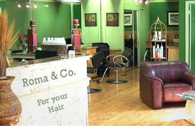 salon 381x246 Enjoy a fabulous beauty experience at Roma & Co. Hair Color Studio