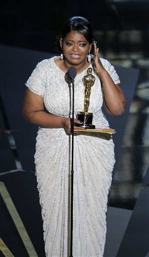 Oscar Style 2012: Octavia Spencer Award Winning Style 493 aztJR.St .55 Oscar Style 2012: Octavia Spencer Award Winning Style
