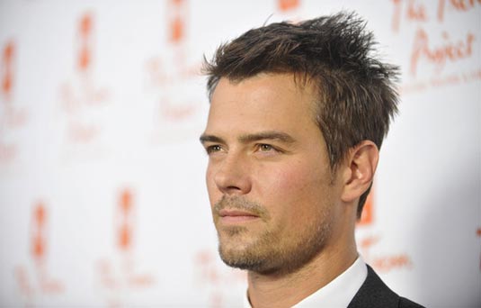 o josh duhamel joins new year s eve Hollywood Crush: Josh Duhamel 