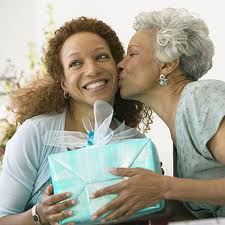 moms3 2012 Mothers Day Gift Guide