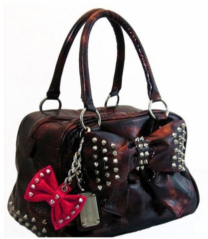 **Giveaway** Adorable Accessories from Elessa Jade aka Pursebuzz pursebuzz grande 417x480 **Giveaway** Adorable Accessories from Elessa Jade aka Pursebuzz