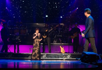 Susan Boyle Vegas Debut with Donny Osmond Las Vegas New Image1 359x246 Susan Boyle Vegas Debut with Donny Osmond Las Vegas